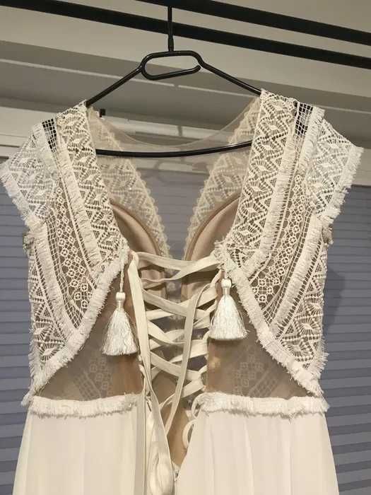 Suknia ślubna w stylu BOHO