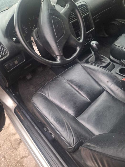 Mitsubishi carisma 1.9 d-id