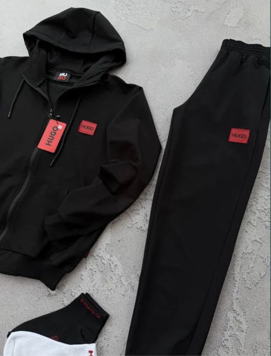 Чоловічий спортивний костюм від Hugo Boss