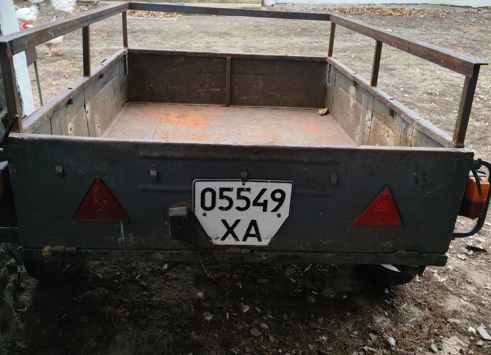 Продаю легковий прицеп
