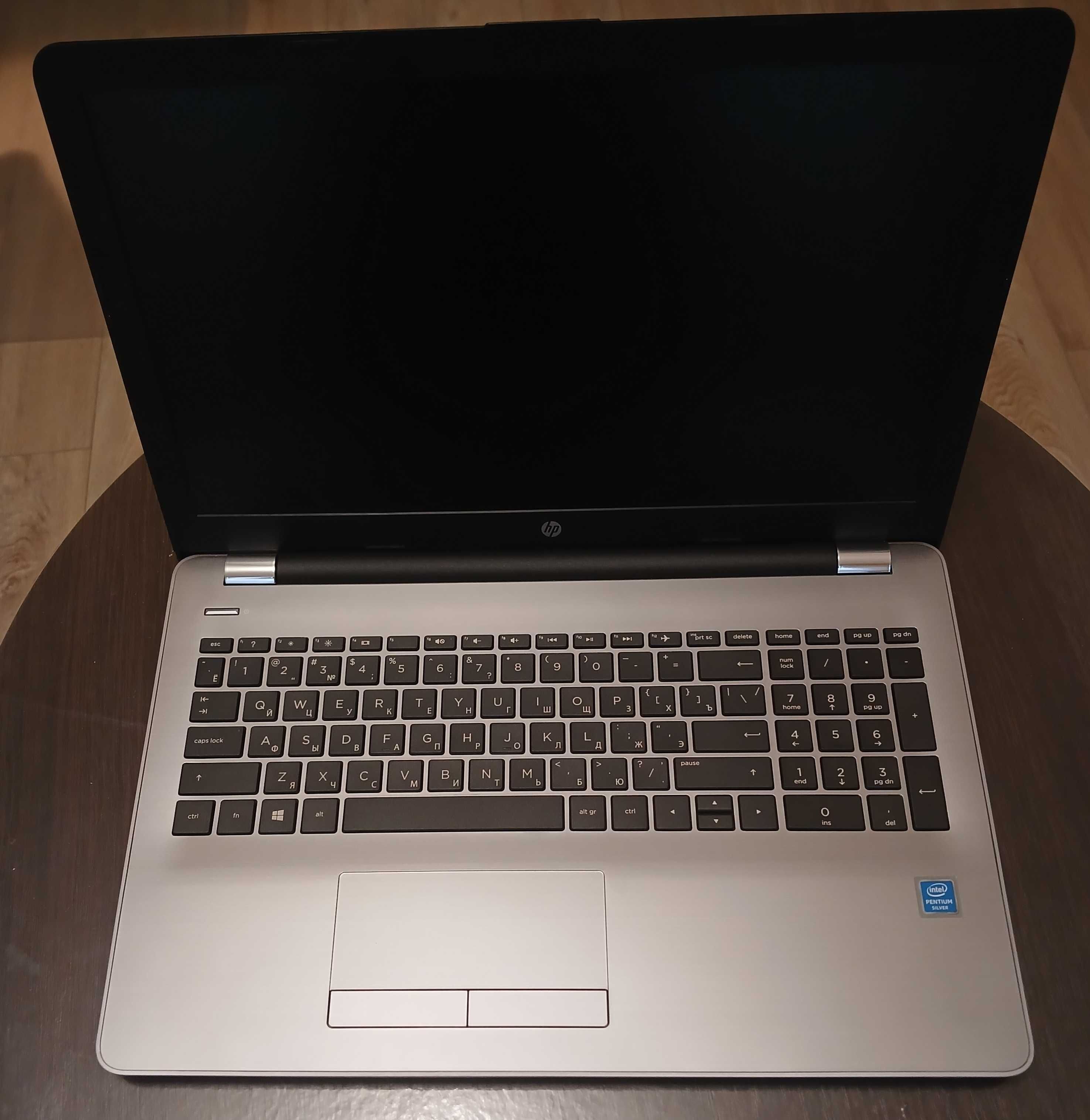 Ноутбук HP250-G6 15.6"/4/256 New