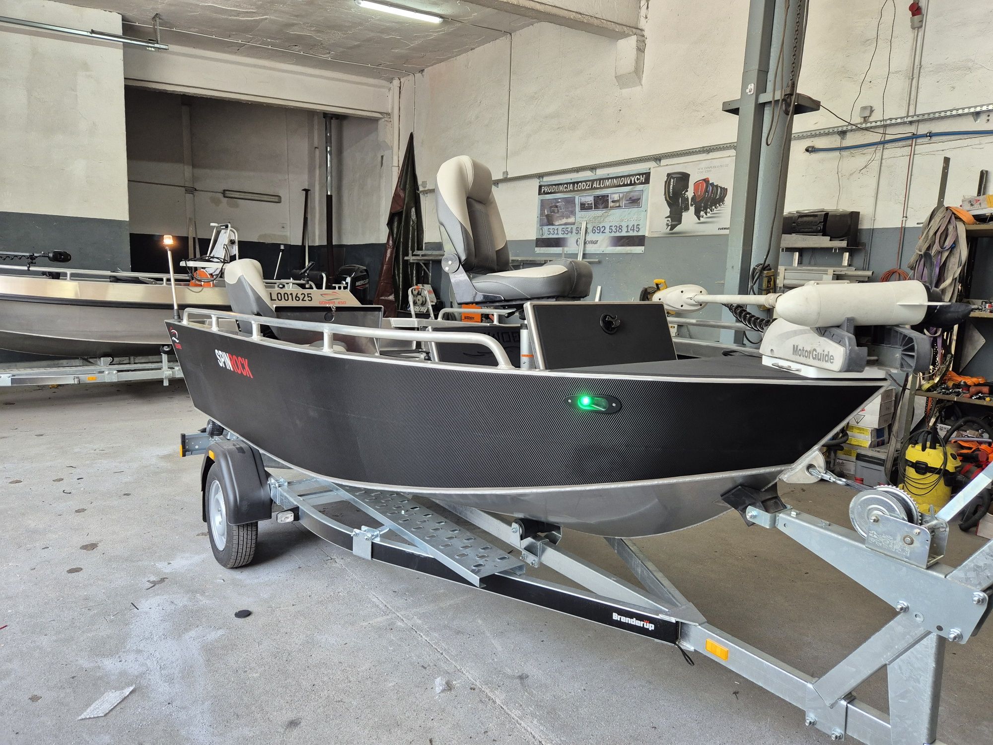 Łódka aluminiowa GOMAR 400