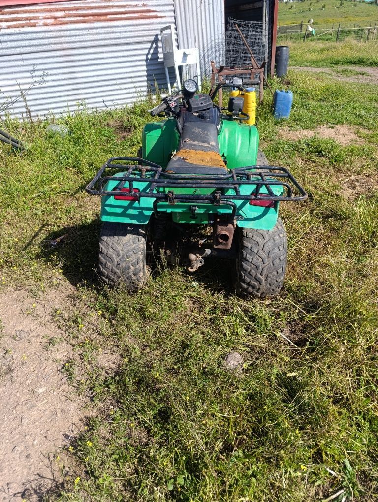 Vendo moto 4 kawasaki