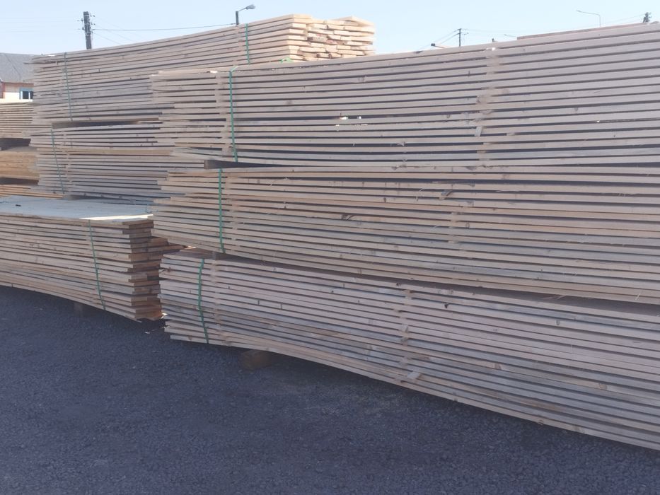 Deska szalunkowa na przekładkach 4 i 5 m