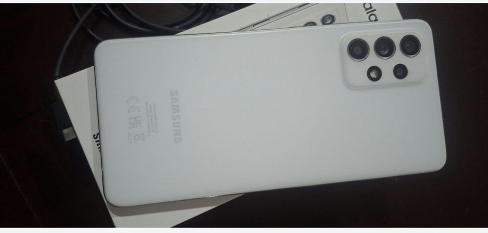 Samsung a52 5g  com Caixa e extras