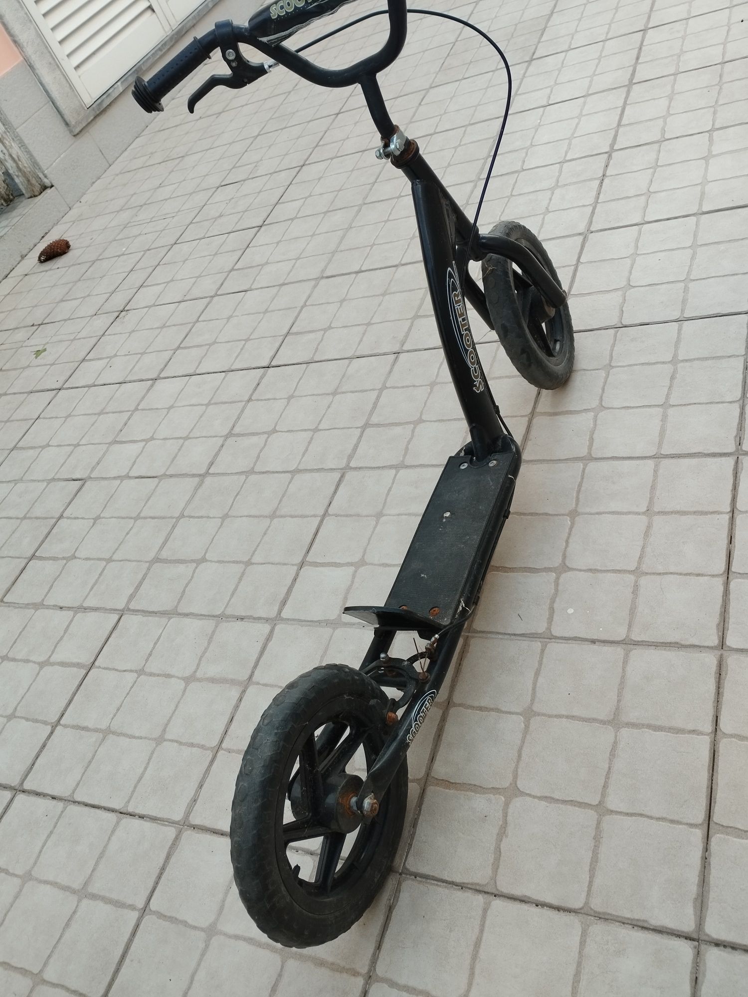 Scooter não elétrica