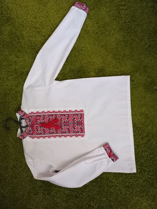 Вишиванка на хлопчика 7-8 років