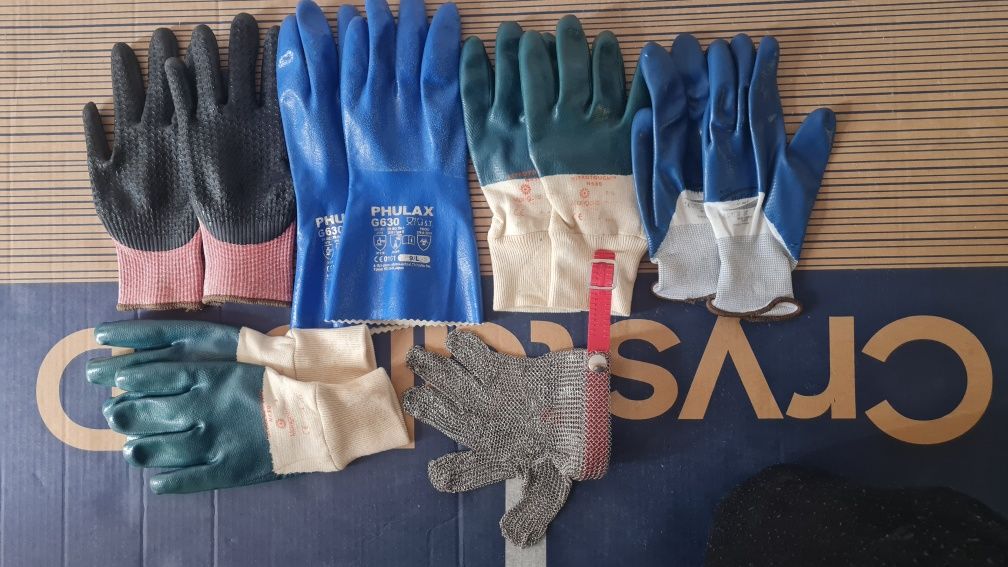 Luvas de trabalho.