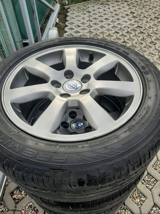 Volvo V40 S60 V60 V70 felgi koła aluminiowe 7Jx16 5x108 ET50