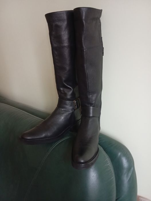 Чоботи шкіряни, відмінний стан, р39, 25 см