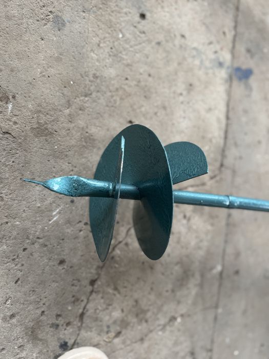 Бур садовый ручной шнековый  для сад огорода , земли