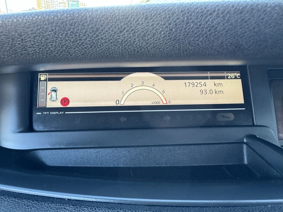 Renault Grand Senic 1.5 dci автомат з Швейцарії