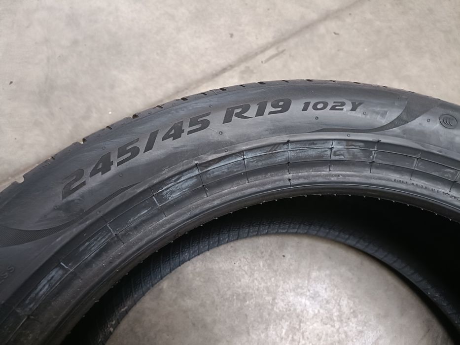 Opony letnie Pirelli P Zero PZ4 245/45R19 102Y,- * MO