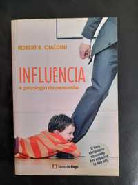 Robert B. Cialdini - Influência- A psicologia da persuasão