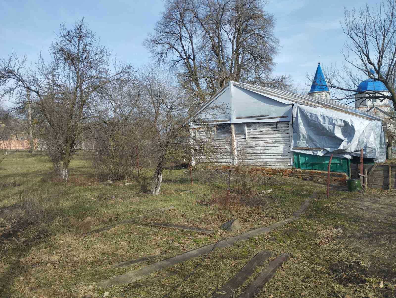 Ділянка під забудову 25 соток разом з будинком(будинок після пожежі)