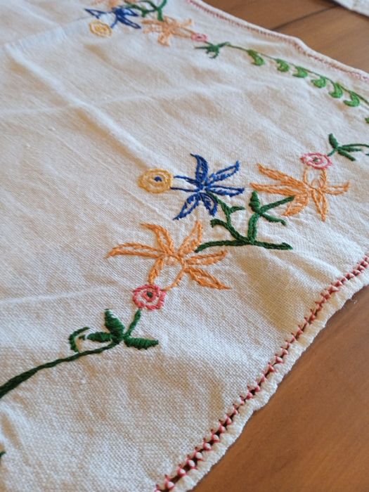 Toalha de chá e dois naprões