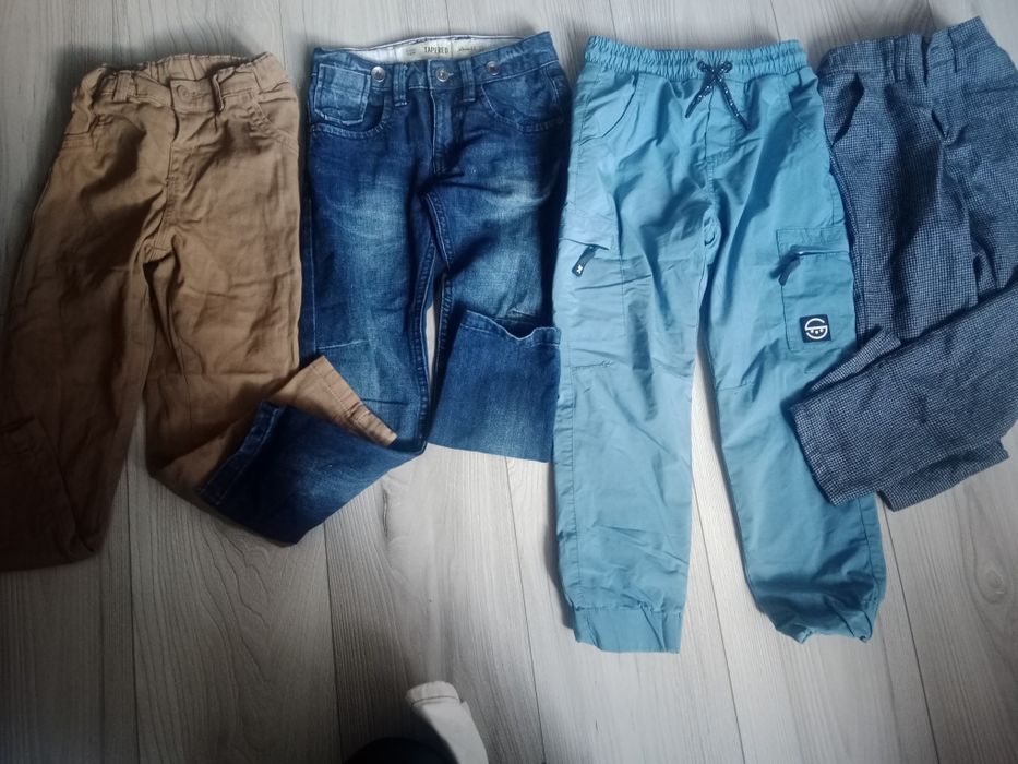 Spodnie chłopięce rozmiar 116