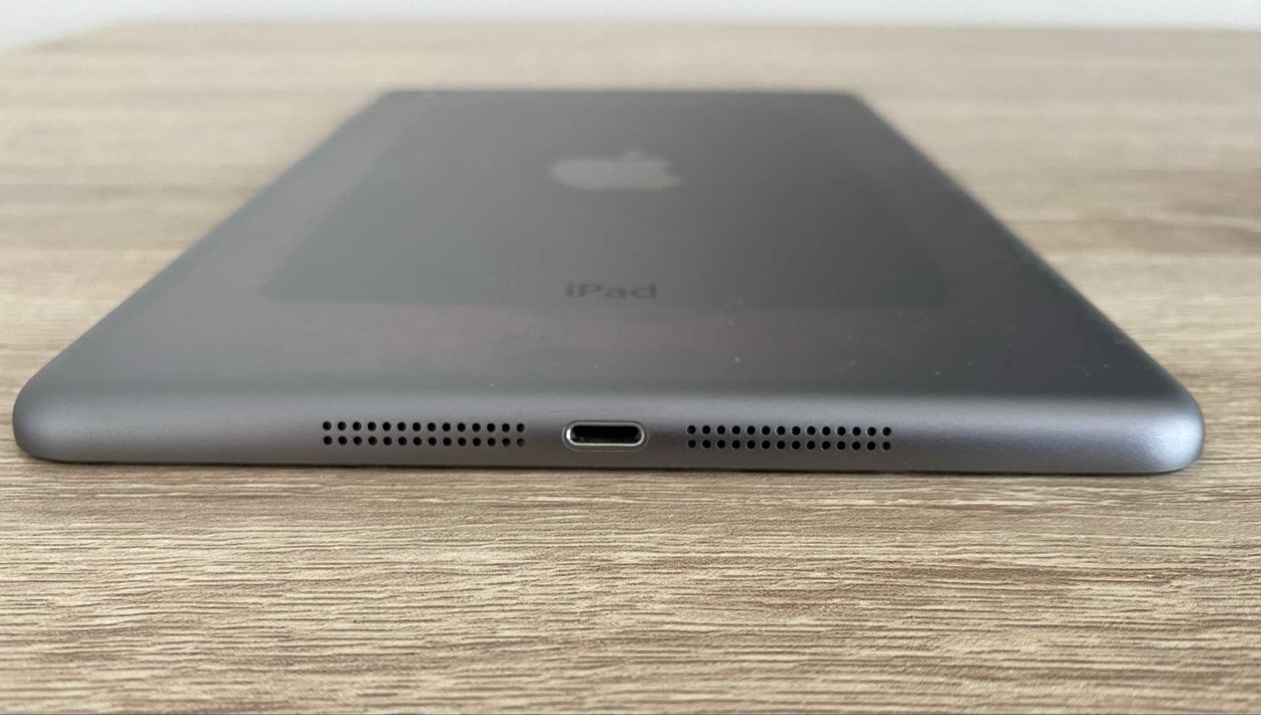 Tablet Apple iPad mini (2nd Gen) 7,9" 32 GB szary