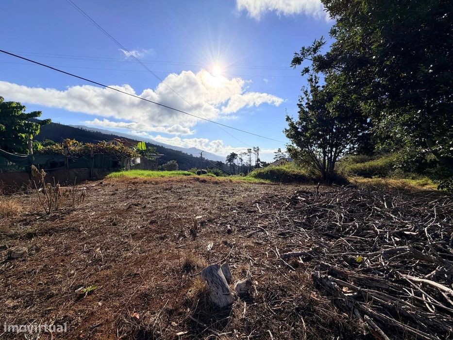 Terreno em Prazeres - Calheta
