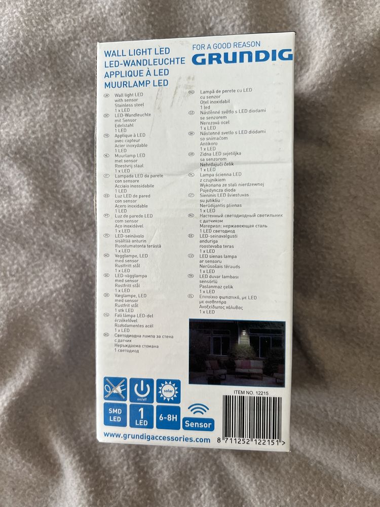 Lampa ścienna solarna Led z czujnikiem Grundig