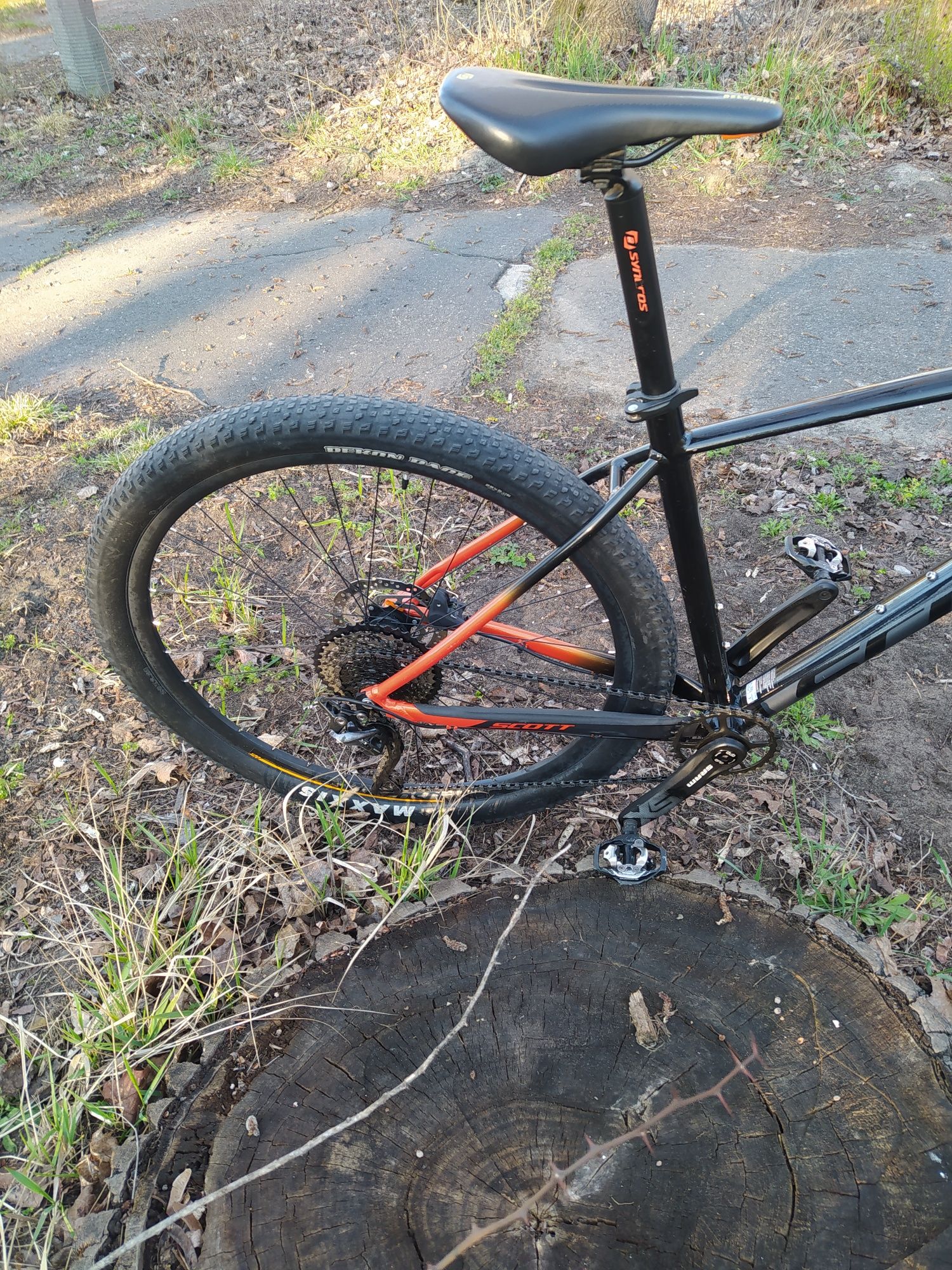 Rower Scott scale 900,  MTB