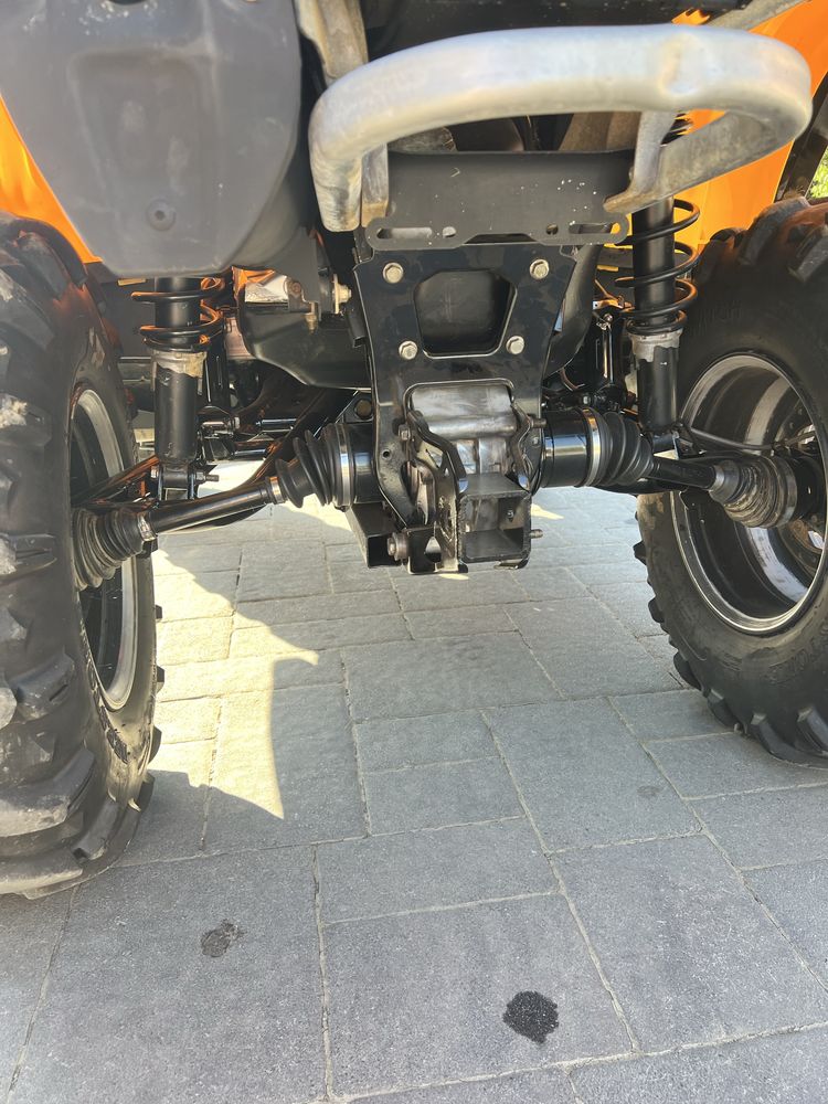 Бомбардир 650 кубів