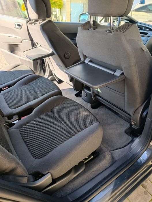 Peugeot 5008  2015 р.