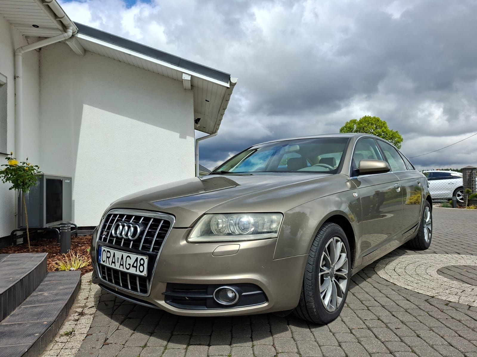 Piękna audi A6 2.4 177KM