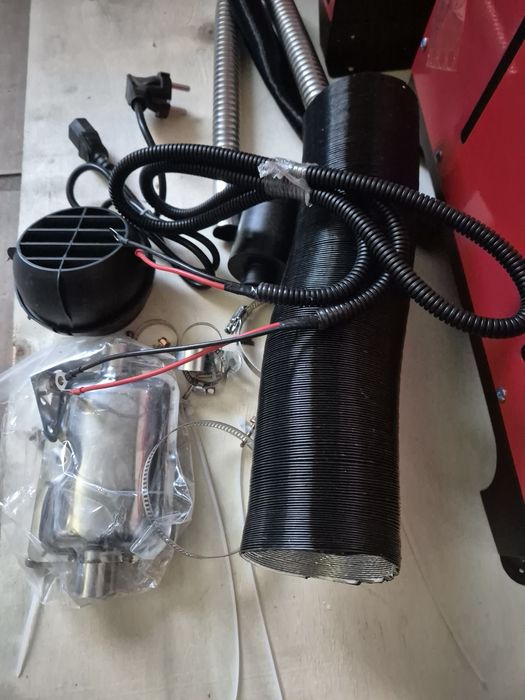 Webasto 8 KW Cicha Pompka Nagrzewnica traktor garaż wiata 12V 230V