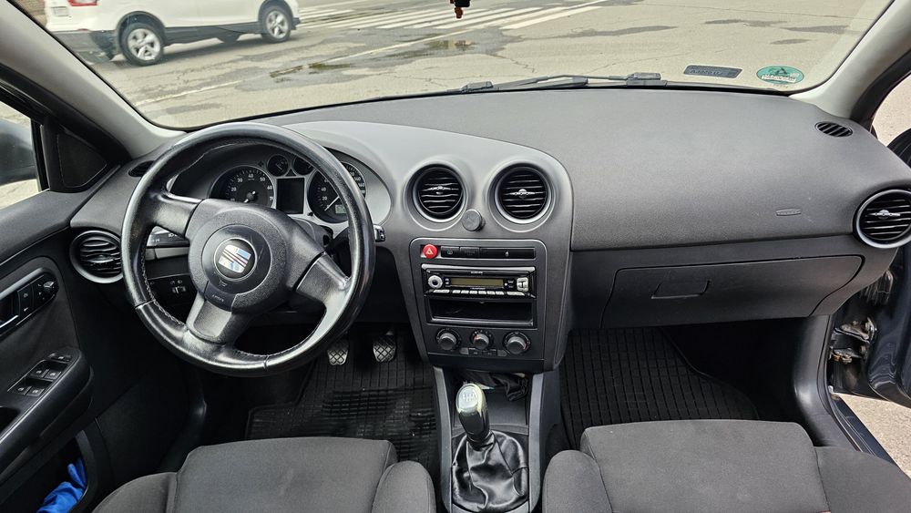 Seat Ibiza 2006 року
