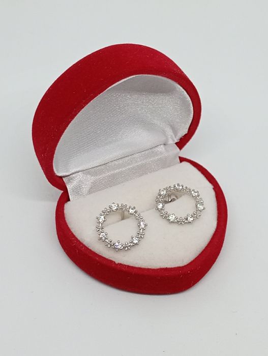 Srebrne kolczyki 1,78g, nowe srebro 925, Komis Tarnów Słoneczna 56c