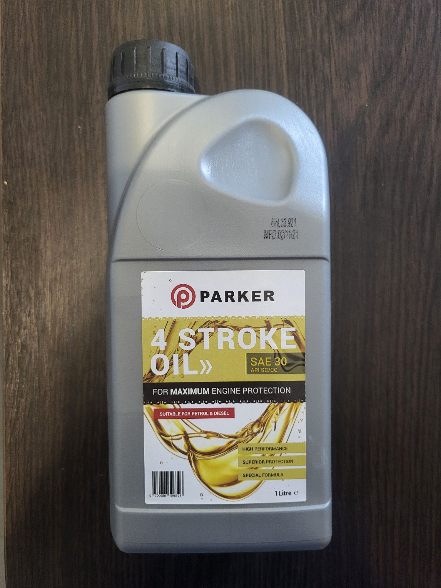 Продам моторну оливу Parker для 4-х тактних двигунів