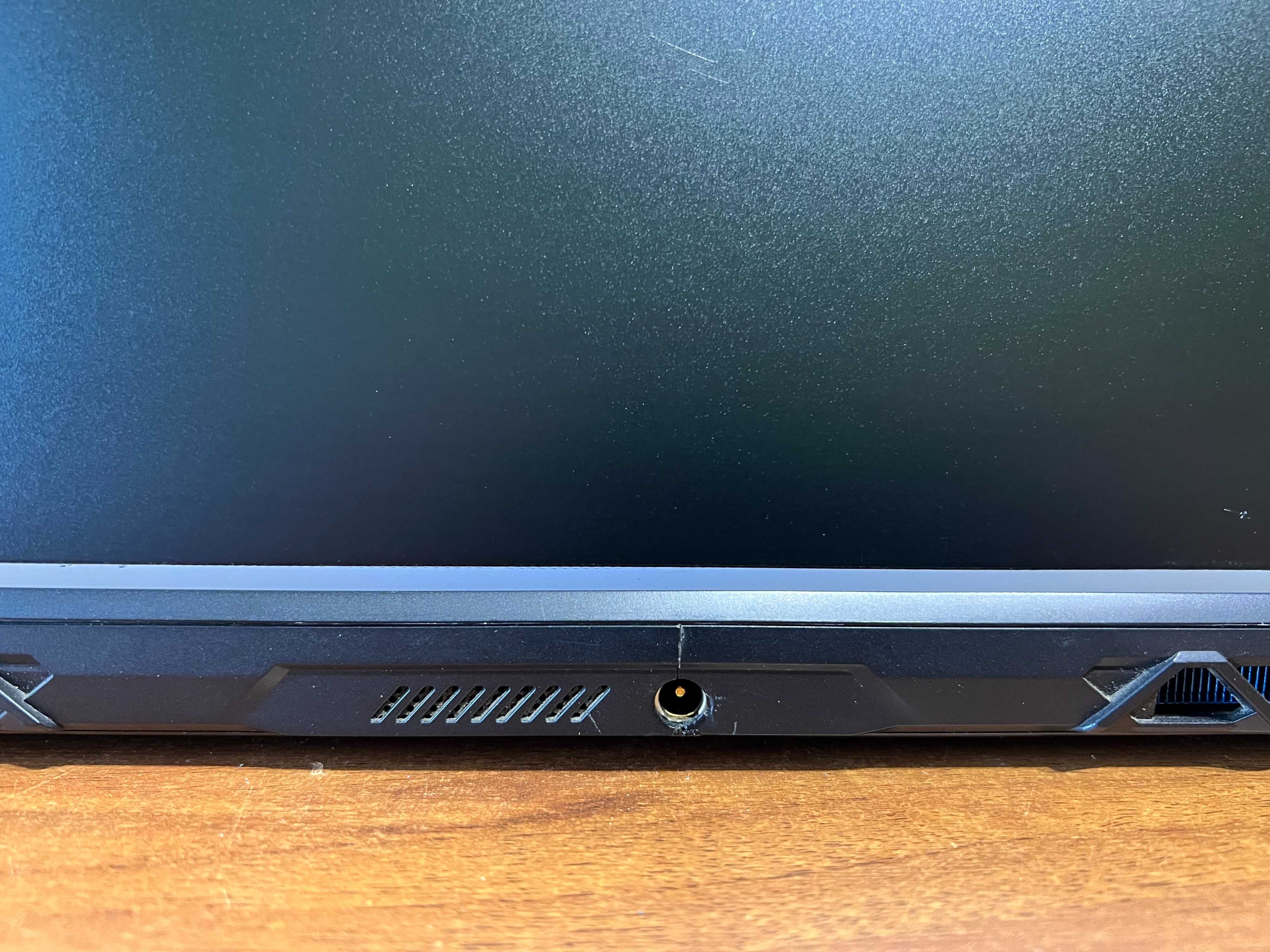 Acer Predator Triton 300 PT315-53 . Intel Core i7, GeForce RTX 3070