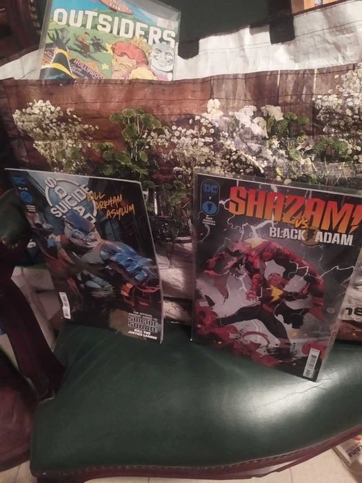 Vendo Lote de   200 Comics americanos, diversos títulos e épocas