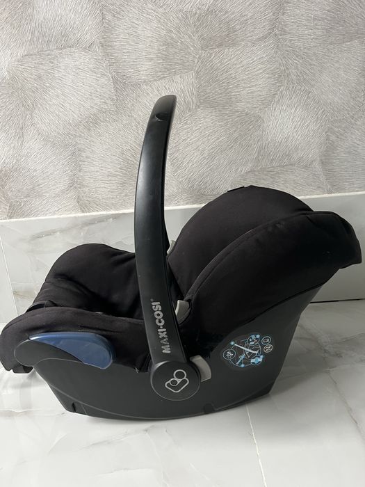 Автокрісло для немовлят від 0 до 13 кг