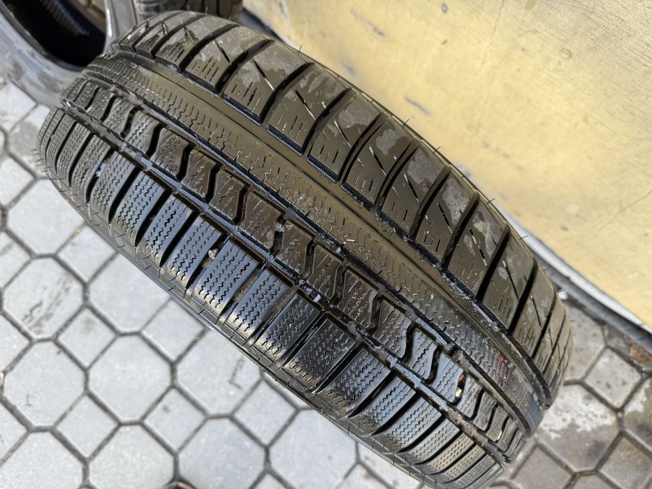 Opony Zimowe 195/65R15 2xVREDESTEIN 2xSEMPERIT