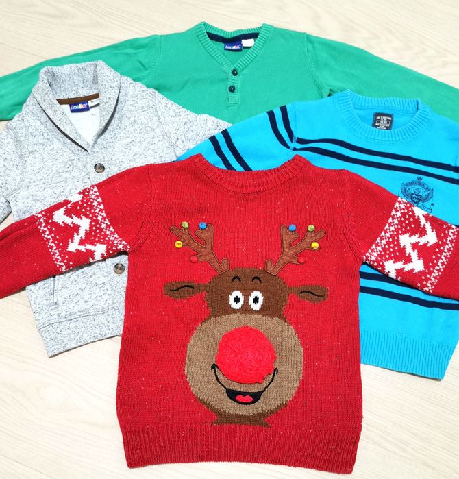 Sweterki dla chłopca 98-104.