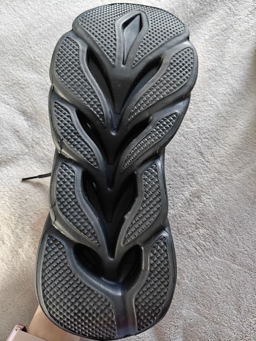 Nowe obuwie ochronne dla mężczyzn Safery shoes, obuwie robocze