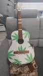 Gitara unikat prezent ręczna robota marihuana