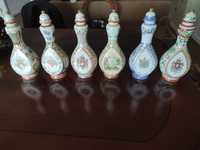 Conjunto de 6 garrafas em porcelana