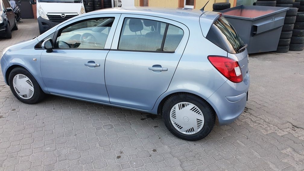 Opel Corsa 1.2 benzyna