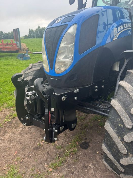 Przedni podnosnik tuz New holland