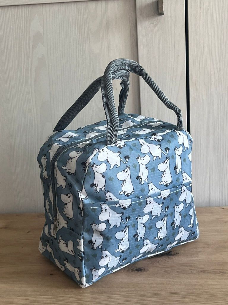 Torba termiczna Moominki – styl i funkcjonalność w jednym!