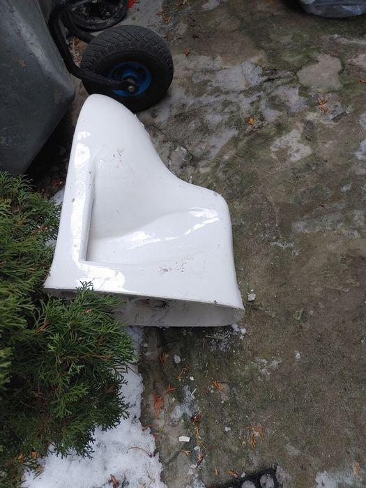Sprzedam toaletę WC