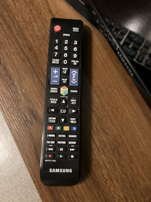 Продам смарт телевізор Samsung