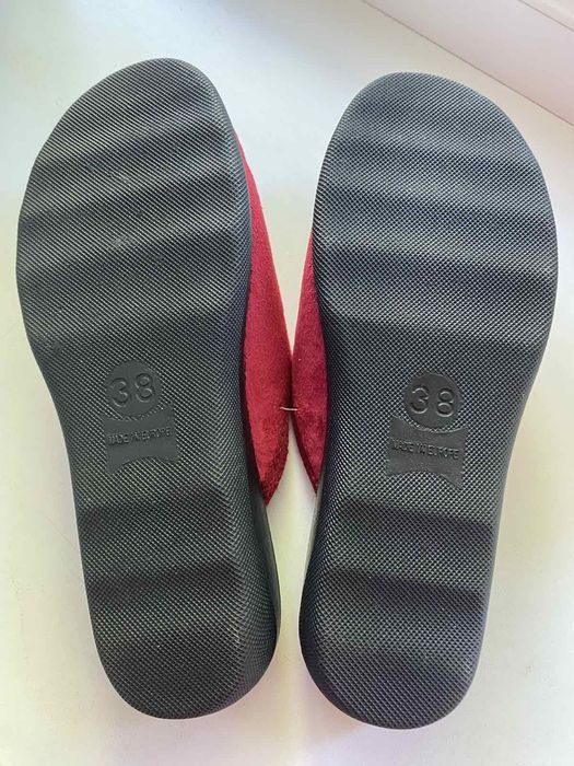 Тапочки комнатные для холодних  зим