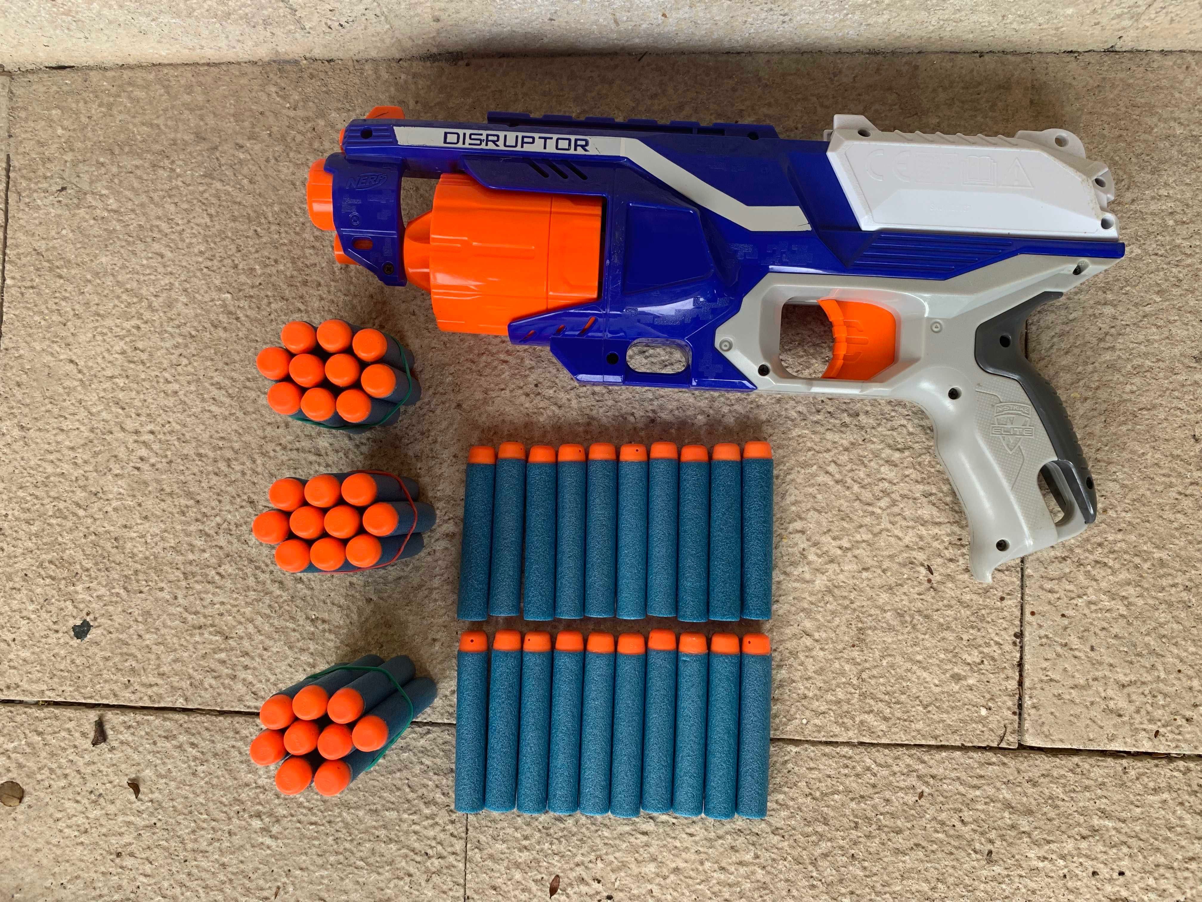 Nerf Elite (com 50 munições)