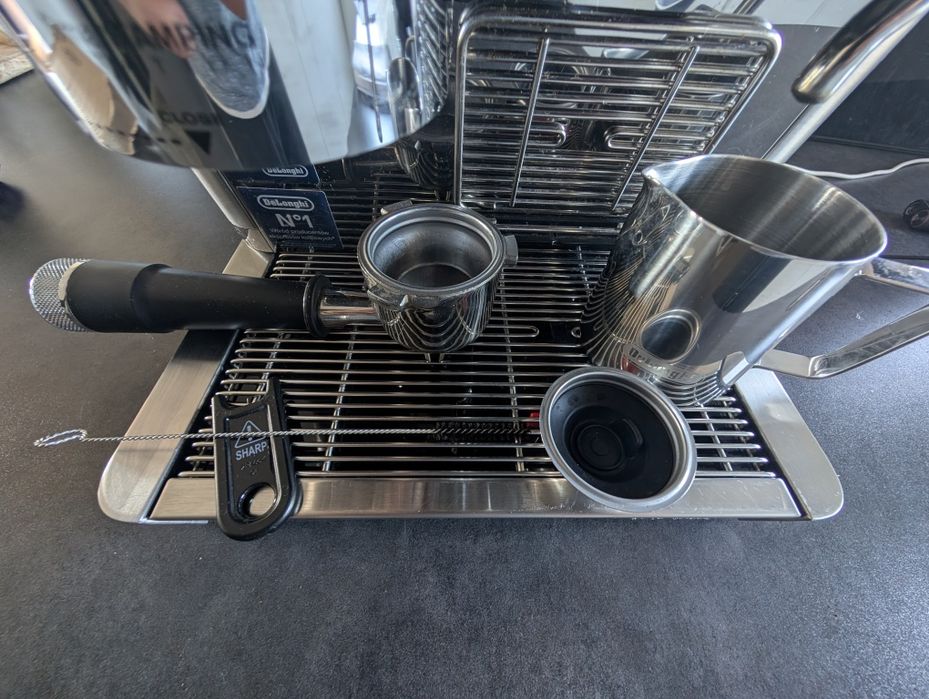 Ekspres DeLonghi EC9355.M LA SPECIALISTA