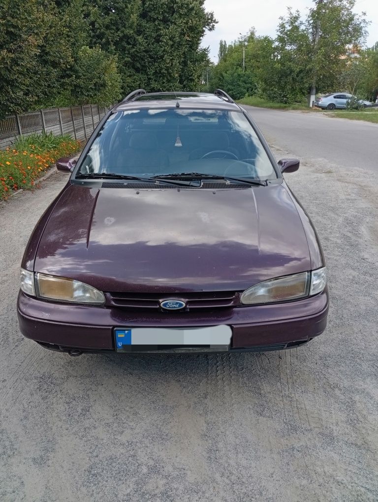 Продам авто Форт Мондео 1995р