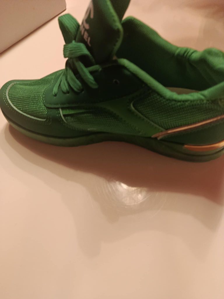 Buty adidasy sportowe